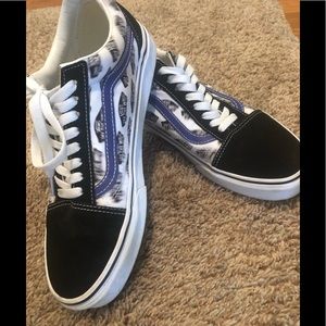 Vans size 11w and 9.5 men’s